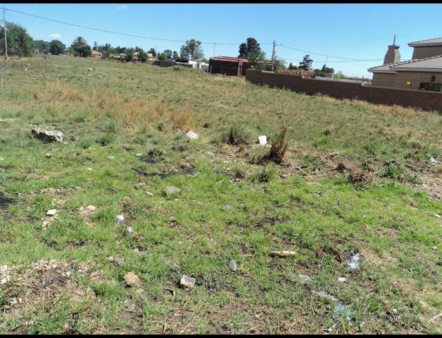 LAND FOR SALE IN JAMESONPARK